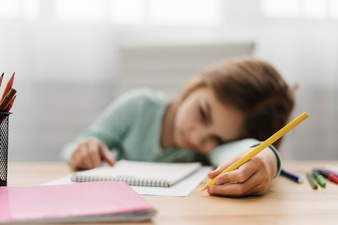 Compiti a casa : 5 consigli pratici per aiutare i propri figli a studiare.
